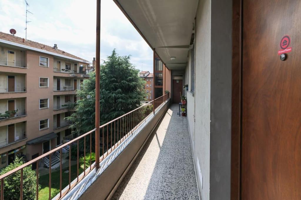 Appartement Primopiano - Astico à Milan Extérieur photo